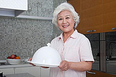 游戏《海贼王：时光旅诗》完美还原索隆路痴设定